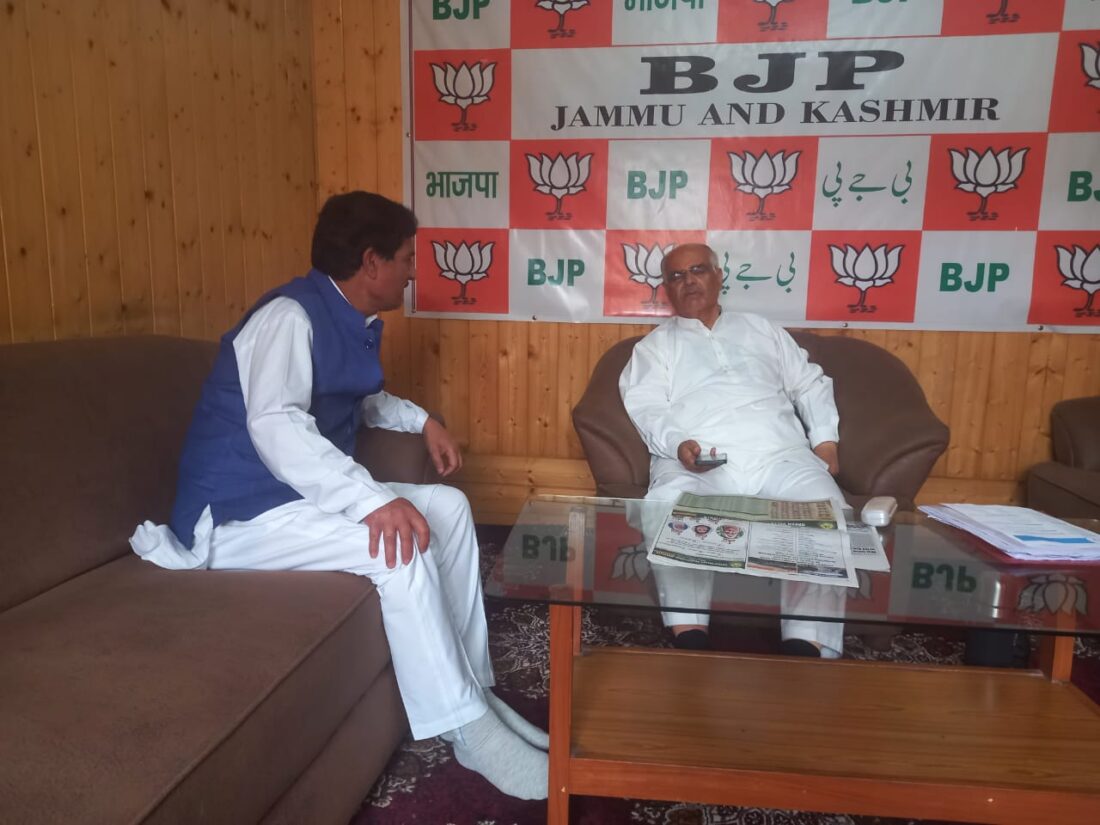 Senior BJP Leader Mohammad Amin Shah Meets Ashok Kaul to Strengthen Party Base in Central Kashmir