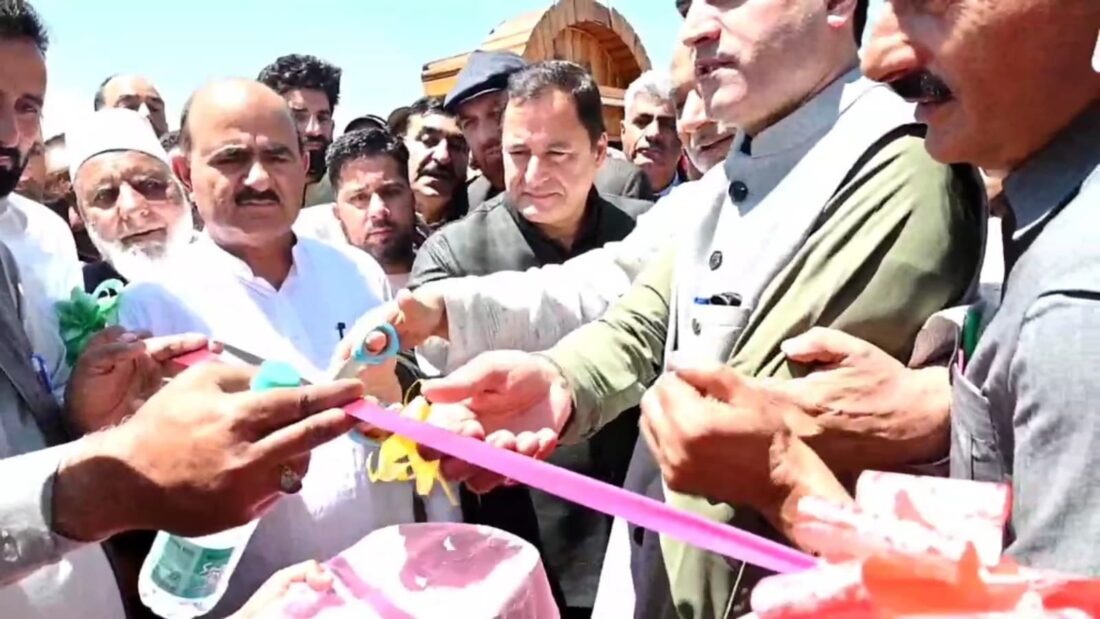 Javid Dar Inaugurates Macadamization Work at Sopore Mandi, Reviews Development Projects in Achabal