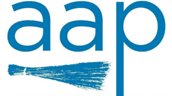 Apni Party teams actively providing help to shelling victims in Baramulla