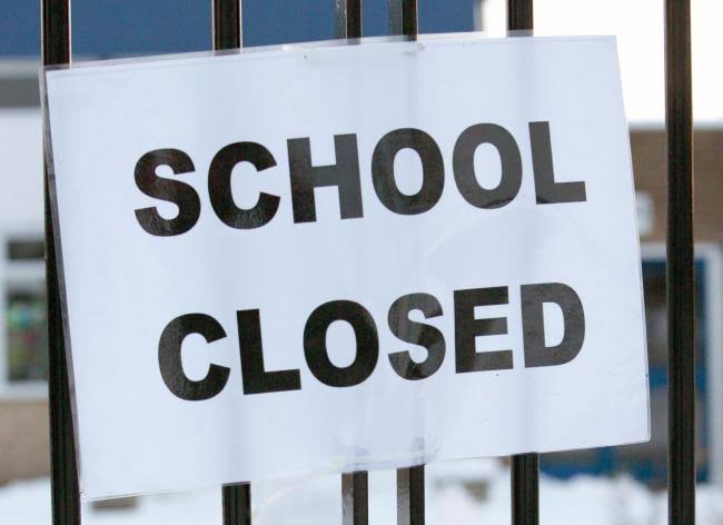 Schools and Colleges to Remain Closed in Several Kashmir Districts Tomorrow