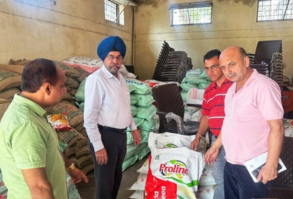 Director Agriculture Jammu conducts inspection of Seed Stores in border areas to ensure timely supply for Kharif Season