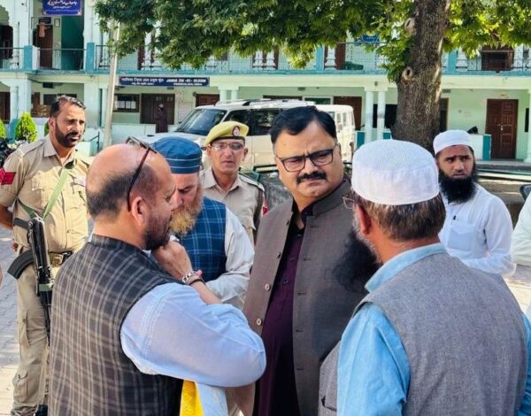 Jal Shakti Minister visits Ul Uloom, assesses damages