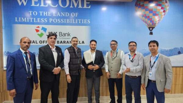 J&K Bank Felicitates Young Entrepreneur Featured in PM’s Mudra Yojana Event